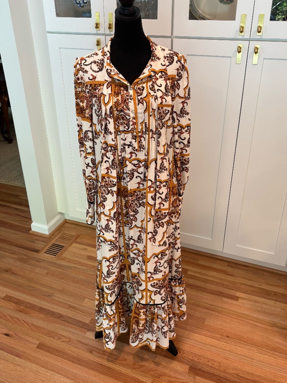 Glamorous Printed Maxi Dress | Size 8 | Boho Chic Statement